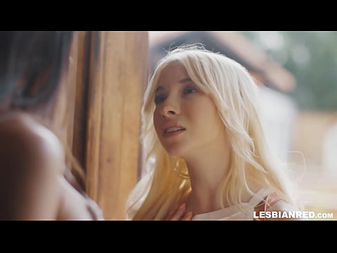 ❤️ Dziewczyna wraca do domu kilka miesięcy później i kończy się na tym, że zjada cipkę macochy ❤️❌ Anal porn at us ❌